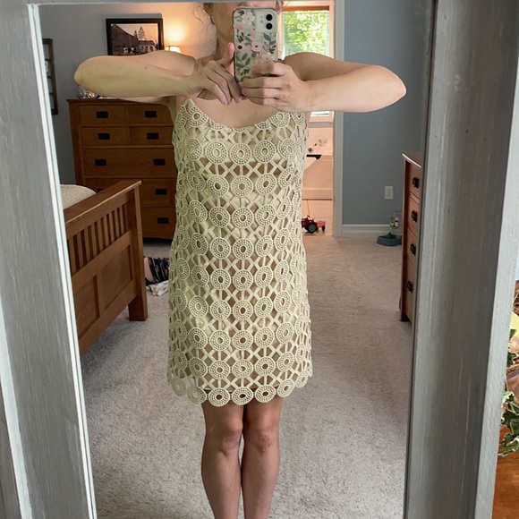 Lilly Pulitzer Beth Lace Slip Dress Size 2 - Picture 11 of 15